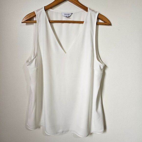 EUC LIKE NEW NINE WEST V NECK TANK TOP SIZE LARGE - Picture 1 of 11